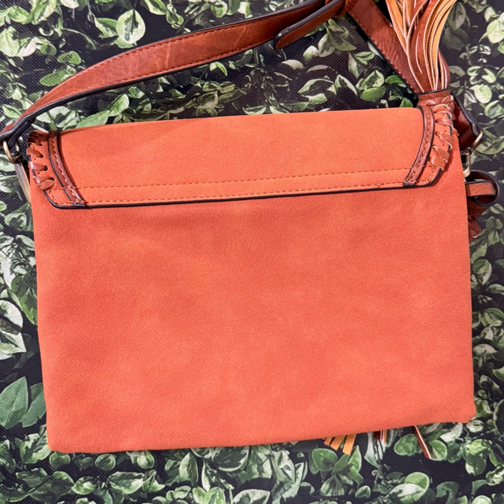 Crossbody Bag with Tan Tassel Details - Picture 5 of 13